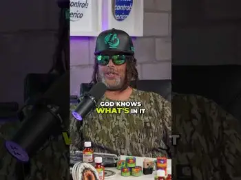 Screenshot of the Video "Dirty Arm Farm - Why Cotton Wicks are a problem in vapes heated, cooled, heated again."