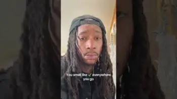 Screenshot of the Video "I didn’t even notice 😂😭 #shorts #wizkhalifa #khalifakush"