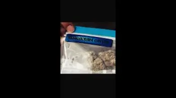 Screenshot of the Video "Who is smoking on the { Blueberry Caviar } ??"