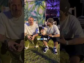 Screenshot of the Video "GReeeN: „Fangt so spät wie möglich an