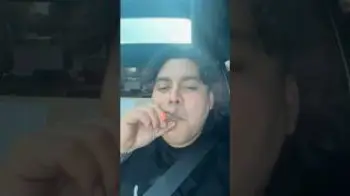 Screenshot of the Video "Met a nice random dude today ….. #yola #mexicanOT"