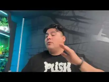 Screenshot of the Video "dabs"