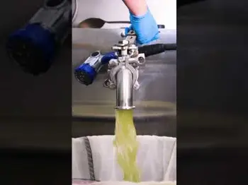 Screenshot of the Video "The Best Ice Water Hash Machine? The Osprey"