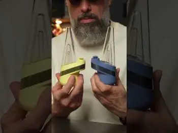 Screenshot of the Video "Sapphire & Zest are here"