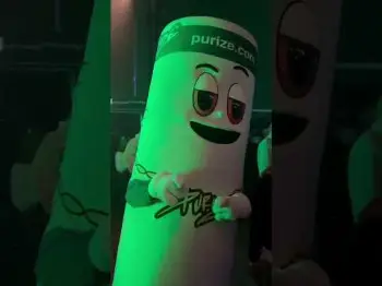 Screenshot of the Video "💚🤗 #purize #rap #aktivkohlefilter"