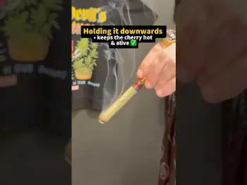 Screenshot of the Video "Hold It Up or Down? 🤔⬆️⬇️"