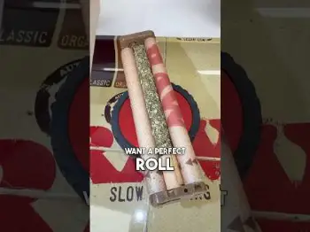 Screenshot of the Video "How to Use a RAW Rolling Machine (Step-by-Step Tutorial)"