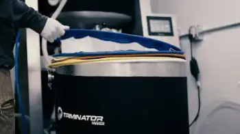 Screenshot of the Video "How to Use Triminator x Boldtbags Solid Frame Bubble Hash Bags"